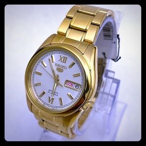 New Seiko 5 Automatic Day/ Date White Dial Watch